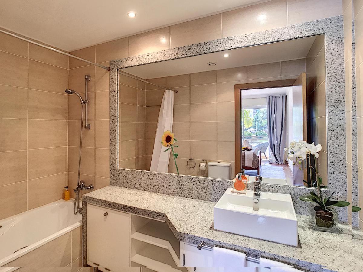 Aidan Apartment By Lovelystay Funchal  Esterno foto
